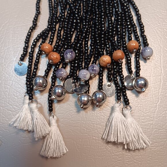 Cato black pendant statement necklace & black rectangular rhinestone earrings - Picture 4 of 10